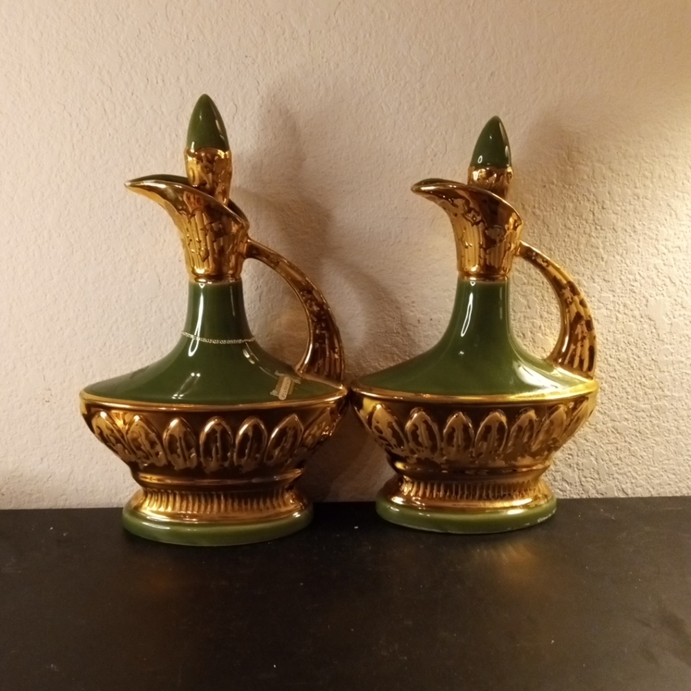 GORGEOUS Pair of 1967 Jim Beam 12" Gilted Decanters.
